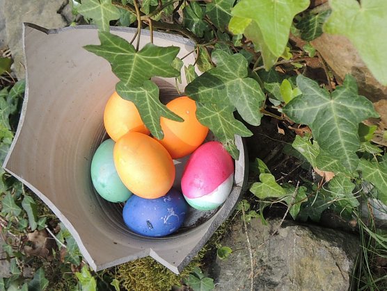 Bei Ostereiern sollte man auf die Herkunft achten. (Foto: Deutscher Tierschutzbund e.V.) Bei Ostereiern sollte man auf die Herkunft achten. (Foto: Deutscher Tierschutzbund e.V.)