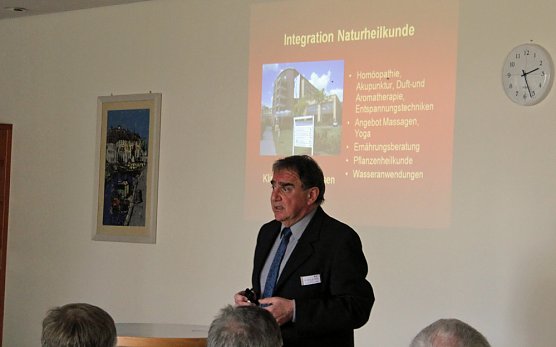 Andrang in der Geburtsklinik (Foto: Karl-Heinz Herrmann)