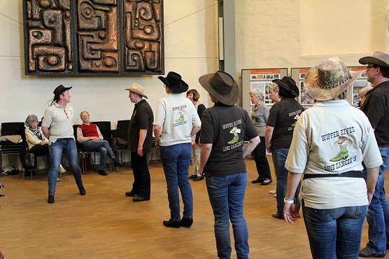 Der Rhythmus riss mit (Foto: Karl-Heinz Herrmann)