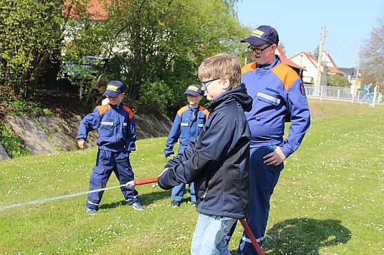 Ganzes Flugzeug dabei (Foto: Karl-Heinz Herrmann)