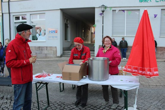 Fackelumzug in Bad Frankenhausen (Foto: Karl-Heinz Herrmann) Fackelumzug in Bad Frankenhausen (Foto: Karl-Heinz Herrmann)