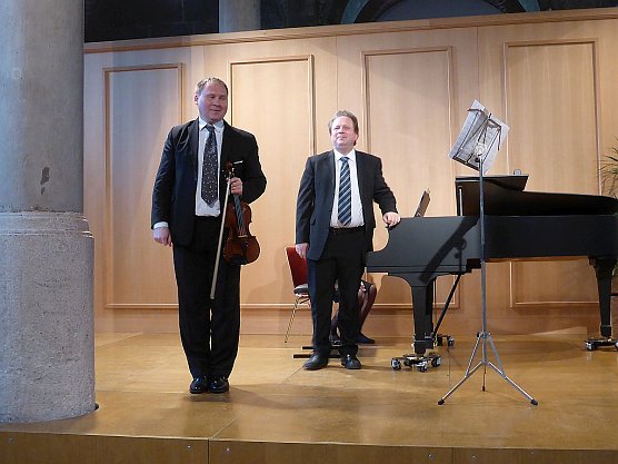 1. Mai und Konzert mit Ronald Uhlig - (Foto: Dorothea Kieper) 1. Mai und Konzert mit Ronald Uhlig - (Foto: Dorothea Kieper)