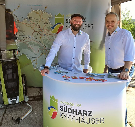 Lohnenswerte Radtour auf dem Unstrut-Werra-Radweg (Foto: Tourismusverband Südharz-Kyffhäuser) Lohnenswerte Radtour auf dem Unstrut-Werra-Radweg (Foto: Tourismusverband Südharz-Kyffhäuser)