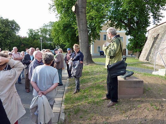 Naturkundliche Stadtexkursion durch Bad Frankenhausen - (Foto: Regionalmuseum Bad Frankenhausen) Naturkundliche Stadtexkursion durch Bad Frankenhausen - (Foto: Regionalmuseum Bad Frankenhausen)