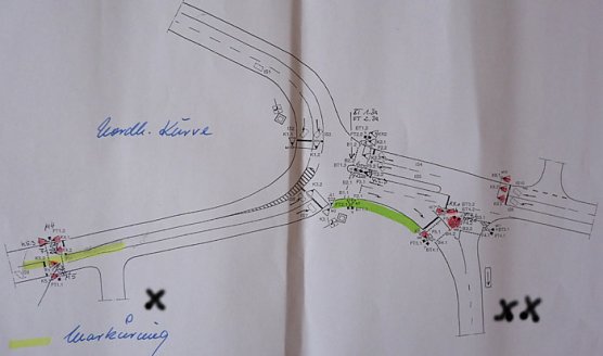 Wegfall Ampeln Nordhäuser Kurve Sondershausen (Foto: Karl-Heinz Herrmann) Wegfall Ampeln Nordhäuser Kurve Sondershausen (Foto: Karl-Heinz Herrmann)