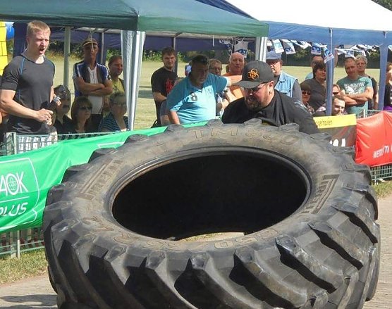 Starke M&auml;nner auf dem Kyffh&auml;user (Foto: privat)