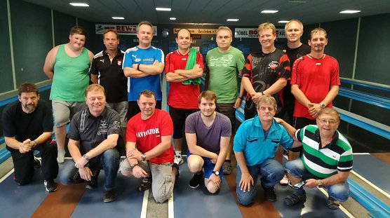 Traditioneller Kegel-Freundschaftskampf (Foto: Knut Herzau)