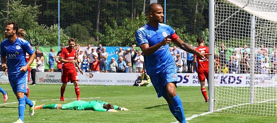 Propheter mit dem Ausgleich f&uuml;r Wacker (Foto: Bernd Peter)