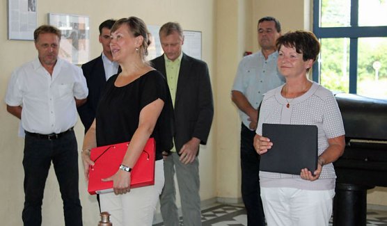 Bergbautechnologen beendeten Ausbildung (Foto: Karl-Heinz Herrmann) Bergbautechnologen beendeten Ausbildung (Foto: Karl-Heinz Herrmann)