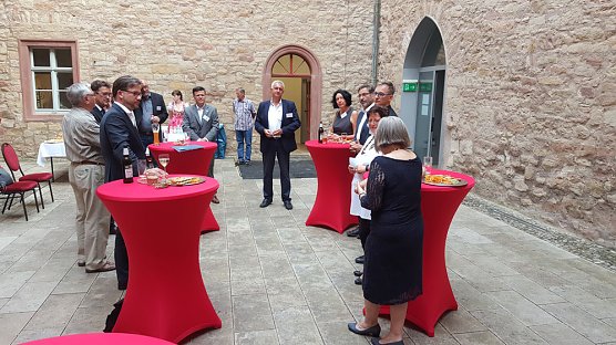 Schloss und Turm besucht (Foto: Jörg Esser) Schloss und Turm besucht (Foto: Jörg Esser)