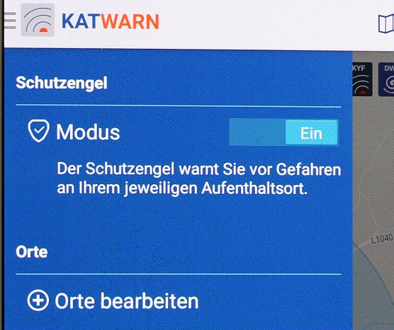 Tipps und Tricks zum neuen Warnsystem KATWARN (Foto: Karl-Heinz Herrmann) Tipps und Tricks zum neuen Warnsystem KATWARN (Foto: Karl-Heinz Herrmann)