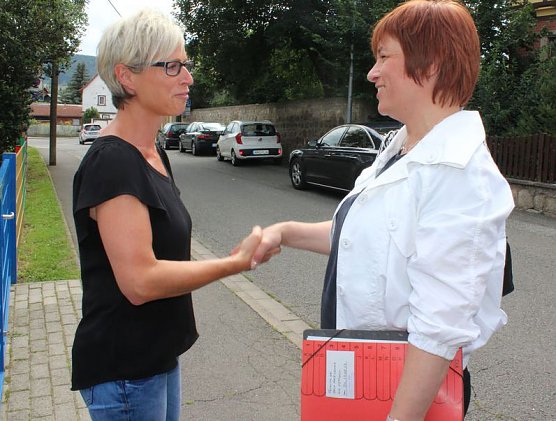Staatssekretärin in Kita (Foto: Karl-Heinz Herrmann) Staatssekretärin in Kita (Foto: Karl-Heinz Herrmann)