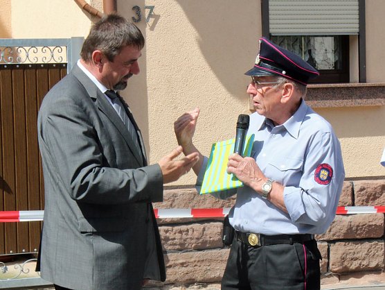 120 Jahre FFW Jecha (Foto: Karl-Heinz Herrmann) 120 Jahre FFW Jecha (Foto: Karl-Heinz Herrmann)