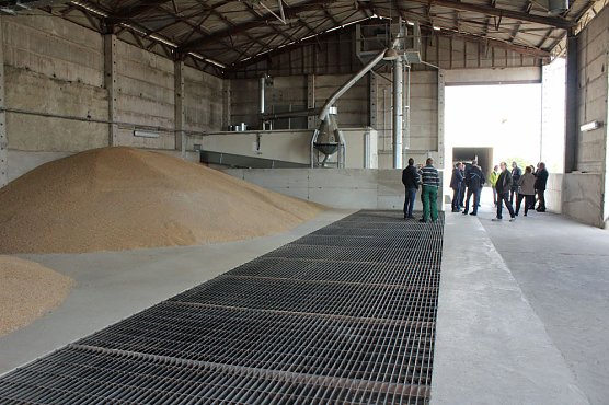Landwirte beim Kyffhäuser Erntegespräch (Foto: Karl-Heinz Herrmann) Landwirte beim Kyffhäuser Erntegespräch (Foto: Karl-Heinz Herrmann)