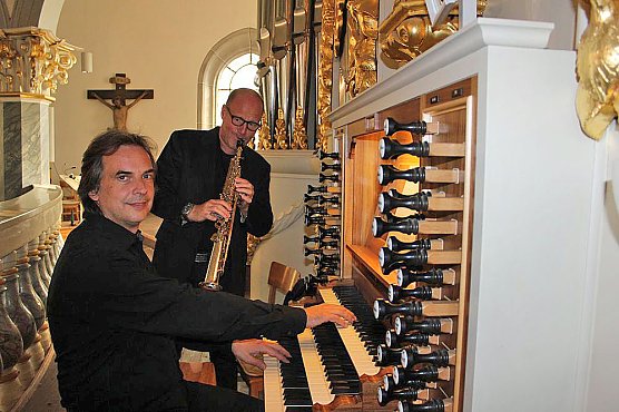 20 Jahre Hey-Orgel - 20 Jahre OrgelSax (Foto: Karl-Heinz Herrmann) 20 Jahre Hey-Orgel - 20 Jahre OrgelSax (Foto: Karl-Heinz Herrmann)