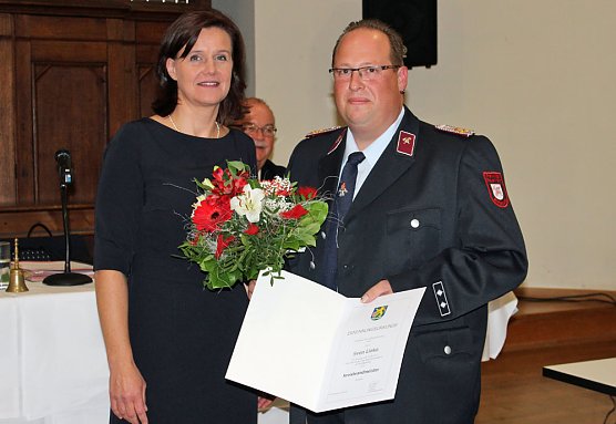 Kreisbrandmeister (Foto: Karl-Heinz Herrmann) Kreisbrandmeister (Foto: Karl-Heinz Herrmann)