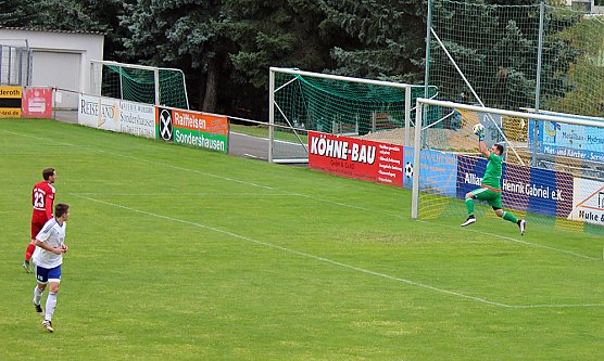 Derby am Göldner (Foto: Karl-Heinz Herrmann) Derby am Göldner (Foto: Karl-Heinz Herrmann)
