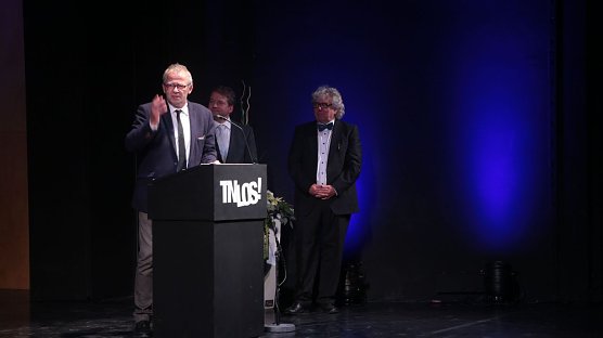 Hubert Eckart: geben Sie dem Haus das Schauspiel zur&uuml;ck (Foto: Angelo Glashagel)