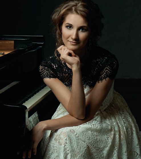 15. Liszt-Konzert mit Echo-Preisträgerin (Foto: Stadt Sondershausen) 15. Liszt-Konzert mit Echo-Preisträgerin (Foto: Stadt Sondershausen)