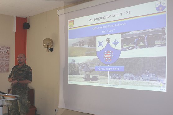 Mit F&uuml;hrungskr&auml;ften der Reserve gesprochen (Foto: Karl-Heinz Herrmann)