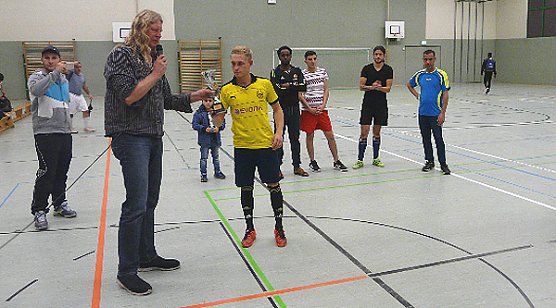 Cliquenfußballturnier – Fair geht vor (Foto: Privat) Cliquenfußballturnier – Fair geht vor (Foto: Privat)