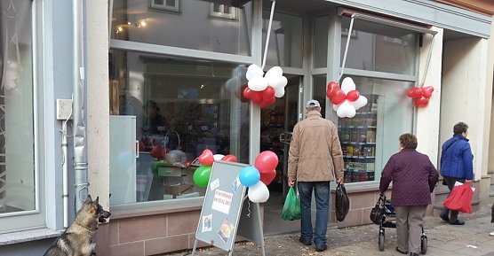 Neuer&ouml;ffnungen von Gesch&auml;ften (Foto: Karl-Heinz Herrmann)