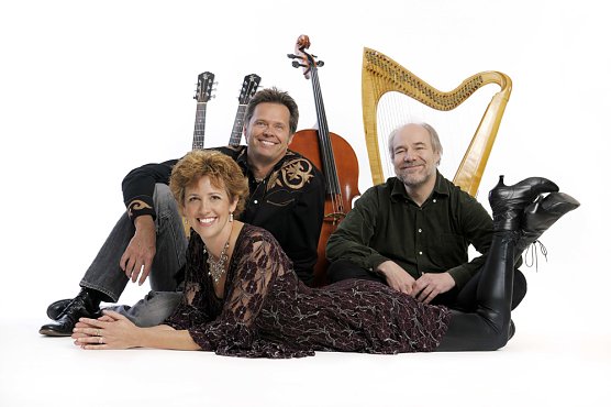 Acoustic EIDOLON & Thomas Loefke (Foto: Kunsthof Friedrichsrode) Acoustic EIDOLON & Thomas Loefke (Foto: Kunsthof Friedrichsrode)