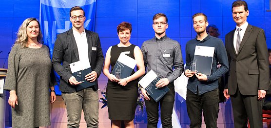 Beste geehrt (Foto: IHk) Beste geehrt (Foto: IHk)