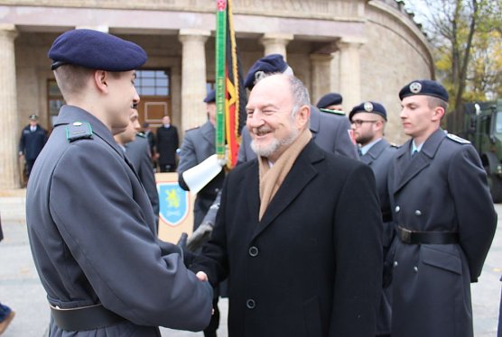 Soldatinnen und Soldaten vereidigt (Foto: Karl-Heinz Herrmann)