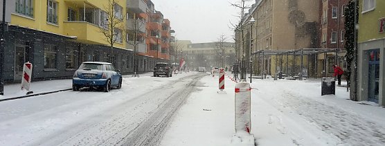 Kein Wetter f&uuml;r die H&auml;ndler (Foto: Karl-Heinz Herrmann)