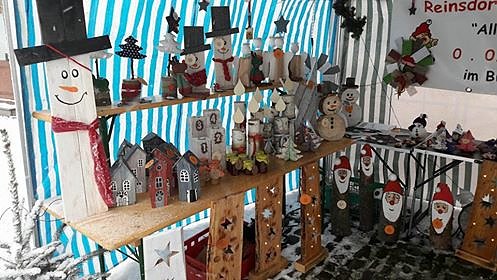 "Reinsdorfer Zwergenmarkt-Team bringt Kinderaugen zum leuchten" (Foto: Kita) "Reinsdorfer Zwergenmarkt-Team bringt Kinderaugen zum leuchten" (Foto: Kita)