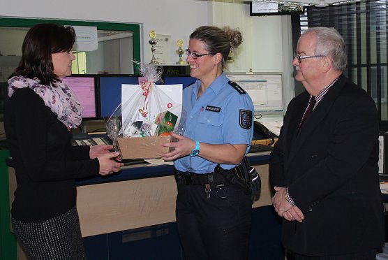 DRK und Polizei besucht (Foto: Karl-Heinz Herrmann)