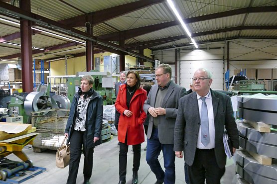 Zum Firmenbesuch in Oldisleben (Foto: Landratsamt Kyffh&auml;userkreis)