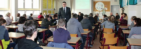 Ansturm aufs SBZ (Foto: Karl-Heinz Herrmann)