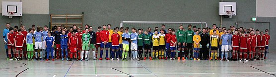 Stark besetzter 5. Allianz-Hallencup begonnen (Foto: Karl-Heinz Herrmann) Stark besetzter 5. Allianz-Hallencup begonnen (Foto: Karl-Heinz Herrmann)