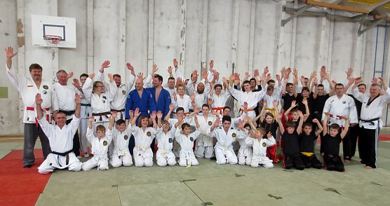 In Artern f&uuml;hrte Kampfkunstverein Ausbildungen durch (Foto: Werner Bank)