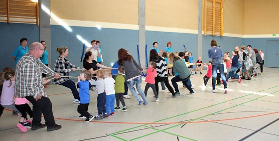 10. Familiensportfest der Kindervilla (Foto: Karl-Heinz Herrmann) 10. Familiensportfest der Kindervilla (Foto: Karl-Heinz Herrmann)
