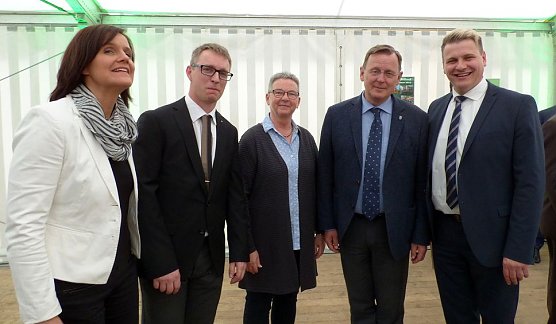 Festveranstaltung 40. Kyffhäuser Berglauf (Foto: Peter Möbius) Festveranstaltung 40. Kyffhäuser Berglauf (Foto: Peter Möbius)