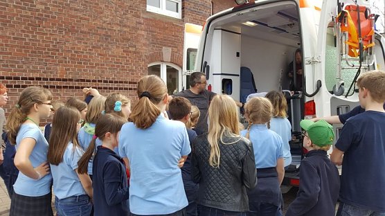 Neue Jugendrotkreuzgruppe an der IBKM Schule in Sondershausen�. (Foto: DRK Sondershausen)