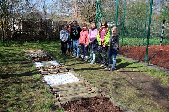 Mit Teichprojekt zur Titelverteidigung (Foto: Karl-Heinz Herrmann) Mit Teichprojekt zur Titelverteidigung (Foto: Karl-Heinz Herrmann)