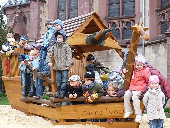 Neues Spielschiff (Foto: Karl-Heinz Herrmann)