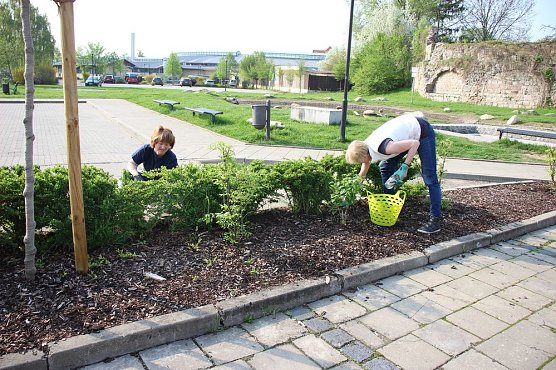 Fr&uuml;hjahrsputz in Bad Frankenhausen (Foto: Karl-Heinz Herrmann)