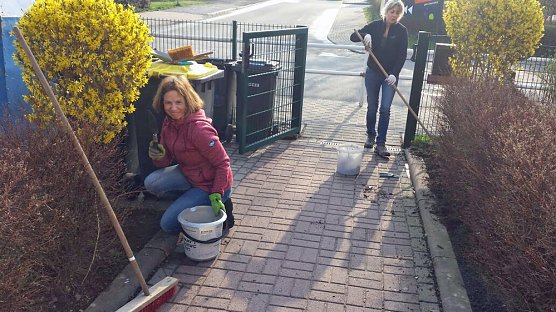 Fr&uuml;hjahrsputz und Gesundheitswoche im K&auml;ferland (Foto: F&ouml;rderverein K&auml;ferland)