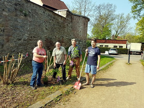 Rekordbeteiligung zum Frühjahrsputz 2018 (Foto: Peter Möbius) Rekordbeteiligung zum Frühjahrsputz 2018 (Foto: Peter Möbius)