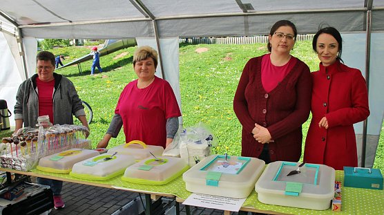 Wieder Wettergl&uuml;ck beim Baumfest (Foto: Karl-Heinz Herrmann)