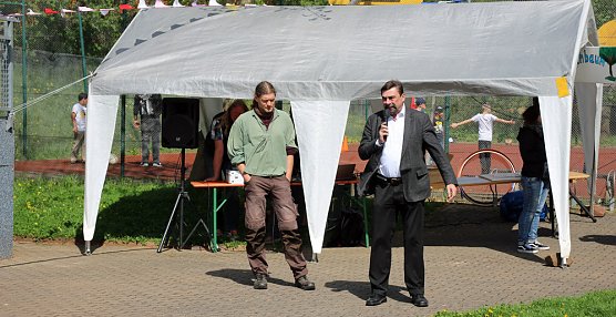 Wieder Wettergl&uuml;ck beim Baumfest (Foto: Karl-Heinz Herrmann)