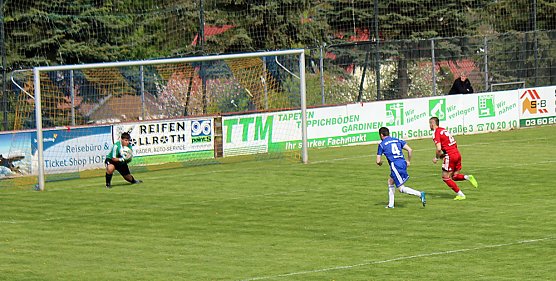 Dem Aufstieg einen Schritt n&auml;her (Foto: Karl-Heinz Herrmann)