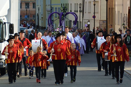 Umzug der Hoheiten (Foto: Tobias Schneegans)