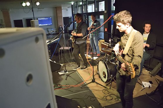 Konzert der Band LOWRY aus Brooklyn (Foto: Fred B&ouml;hme)