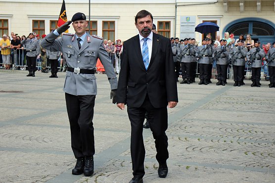 Wieder Soldatinnen und Soldaten vereidigt (Foto: Karl-Heinz Herrmann) Wieder Soldatinnen und Soldaten vereidigt (Foto: Karl-Heinz Herrmann)